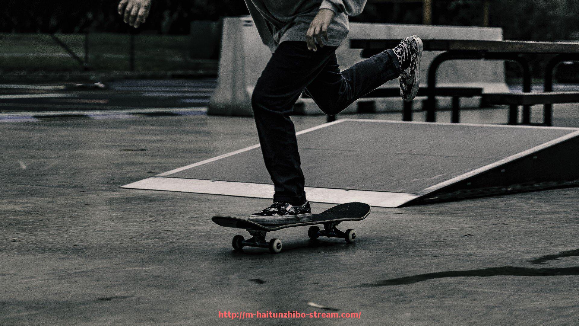 海豚直播-世俱杯热门球星对比及明星球员表现全景展示