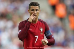 海豚直播-火箭队最新排名情况及季后赛希望分析